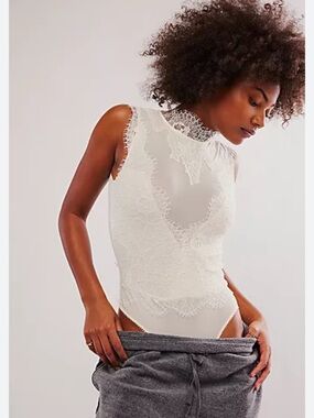 Free People Sweet Nothings Lace Bodysuit NWT Intimately White Medium